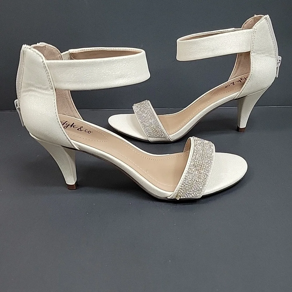 Style & Co Phillyis Open Toe Kitten Heel Rear Zip Ankle Strap US 7 M Elegant - Picture 3 of 7